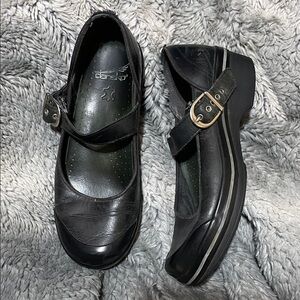 Dansko Women's Black Mary Jane Shoes